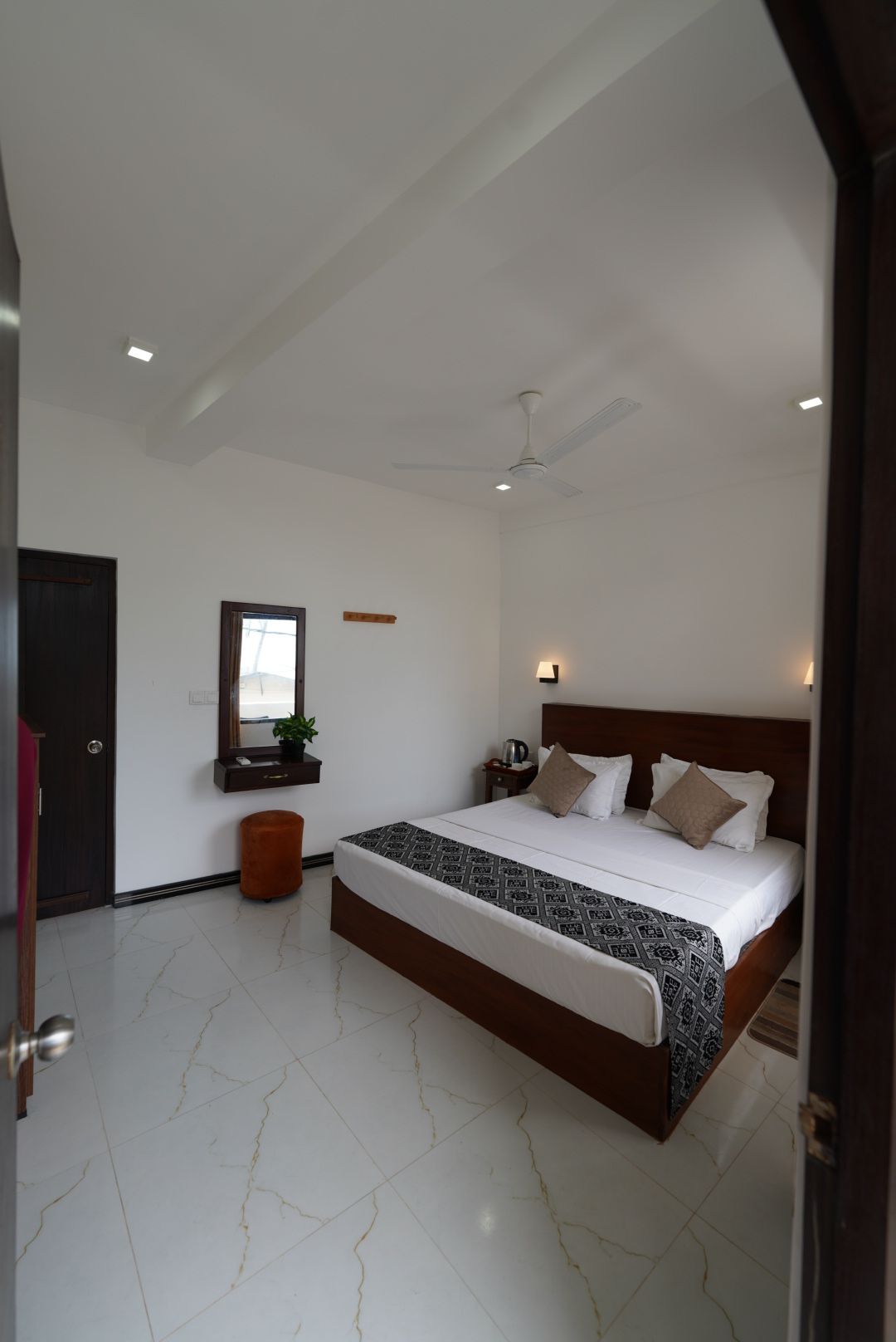 Ocean view room 4